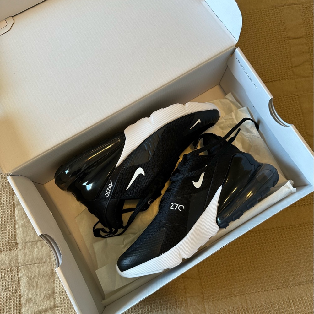 Nike Women’s Air Max 270 Sneakers